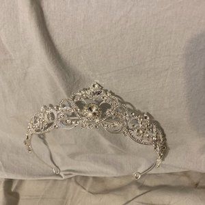 Tiara-Silver-Jeweled